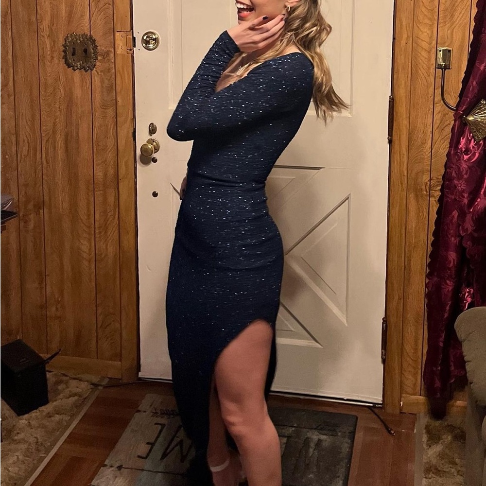 windsor prom dress / size XS / dark blue with sparkles / leg slit